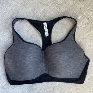 Under Armour Heat Gear Maximum Support Sports Bra Size 38D